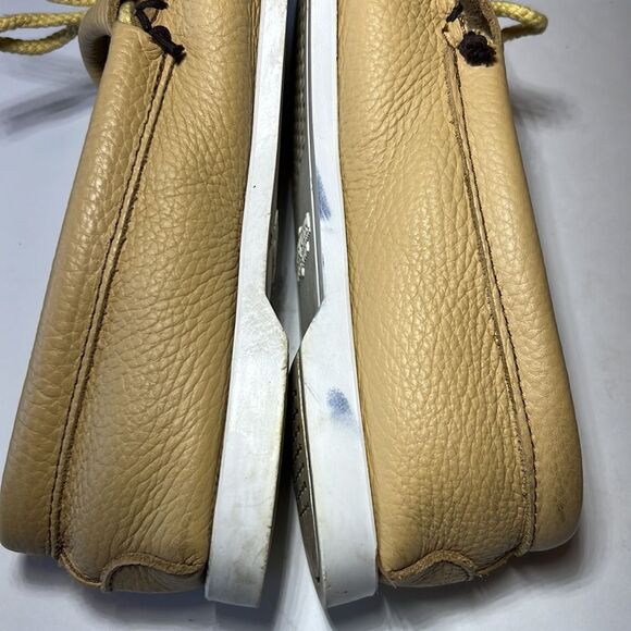 MINNETONKA Women’s Thunderbird Boat Moccasin Shoes Tan Size 7.5 - Picture 13 of 15